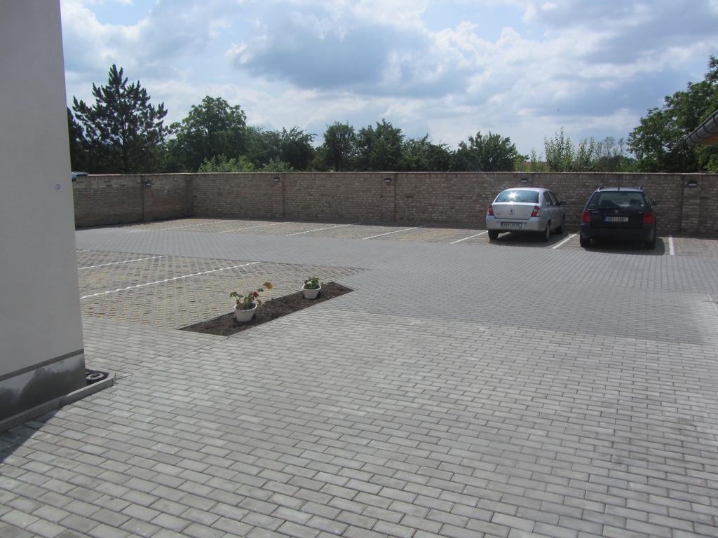 Penzion Kratochvil Dolní Dunajovice Exterior foto