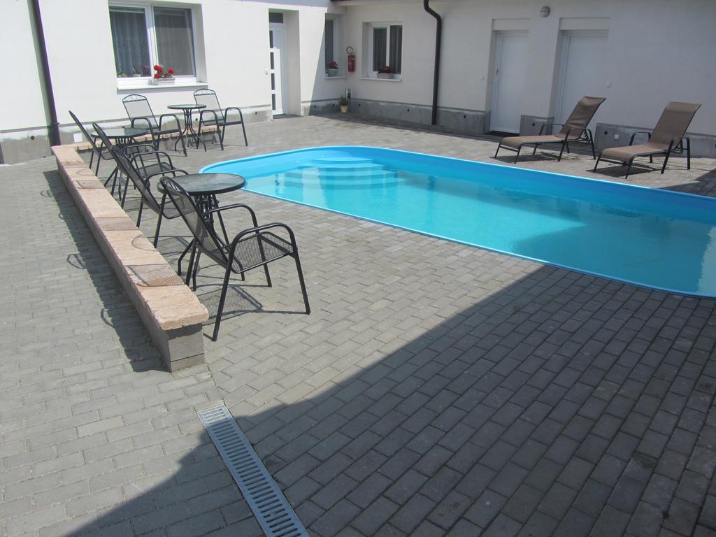 Penzion Kratochvil Dolní Dunajovice Exterior foto
