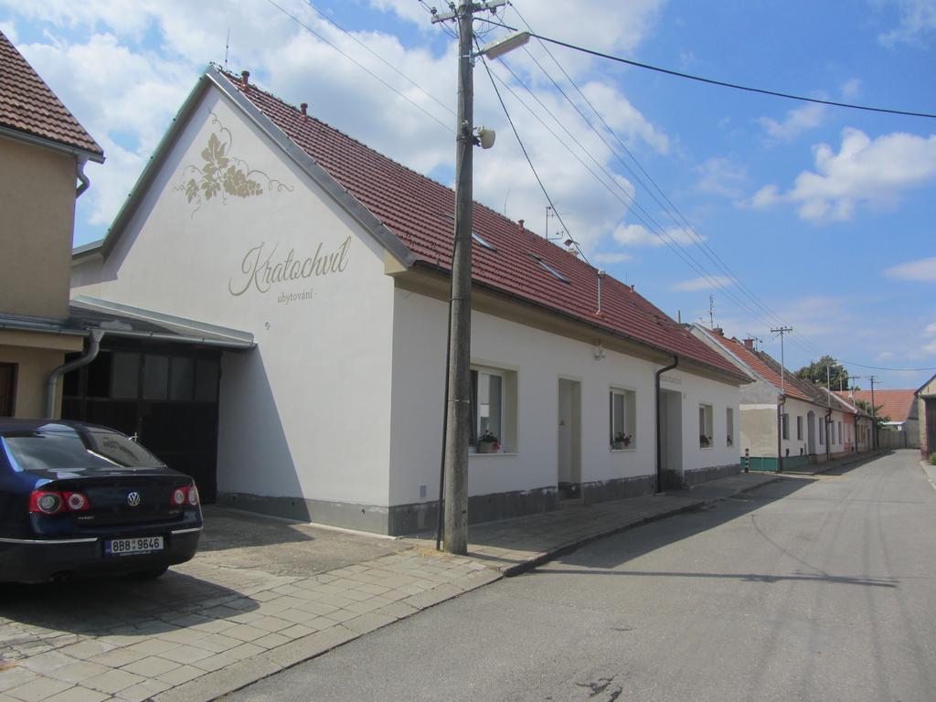 Penzion Kratochvil Dolní Dunajovice Exterior foto