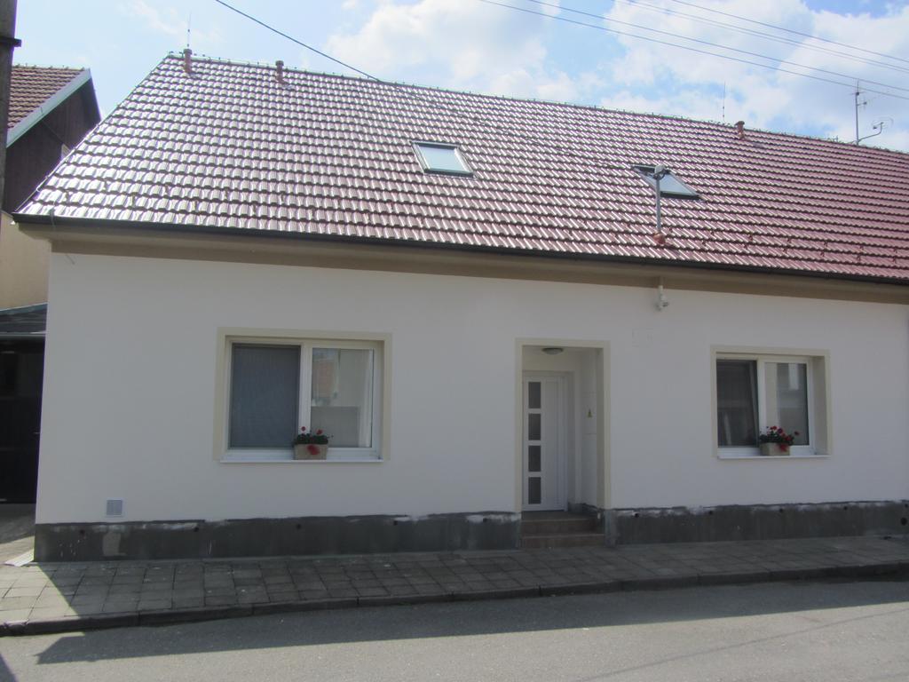 Penzion Kratochvil Dolní Dunajovice Exterior foto